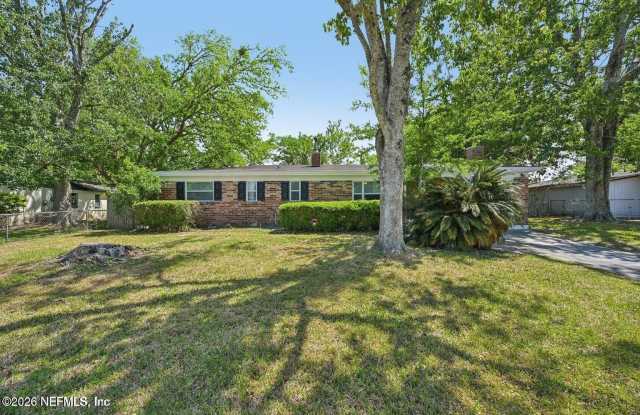 8032 LOURDES Drive S photos photos