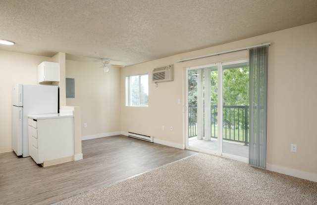 Sunset Apartments Gallery 4