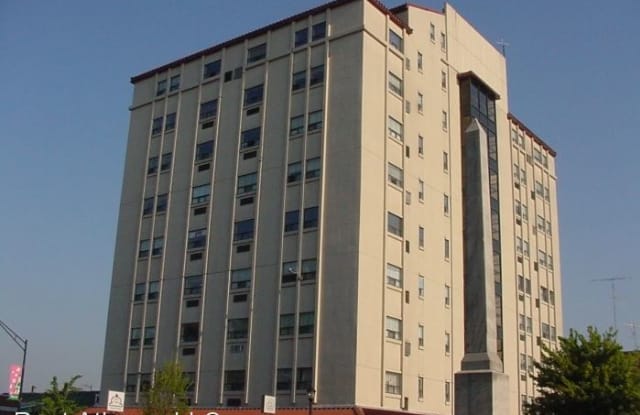 University Tower - 131 E Broad St, Athens, GA 30601