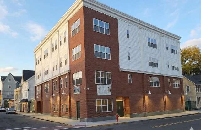 122 Greenwich Avenue photos photos