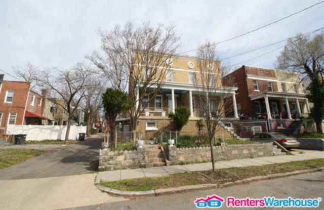 619 Somerset Plaza North West - 619 Somerset Pl NW, Washington, DC 20011