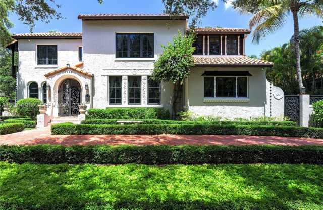 1822 Country Club Prado Gallery 1