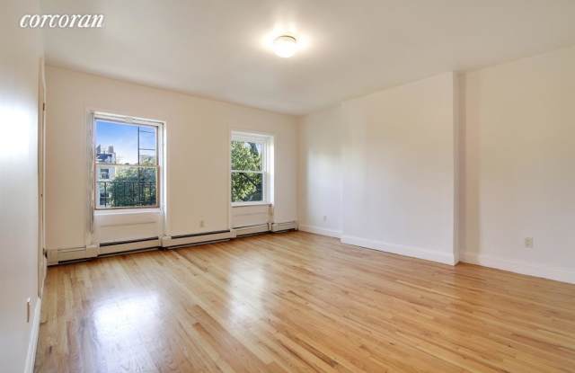 261 Carlton Avenue - 261 Carlton Avenue, Brooklyn, NY 11205