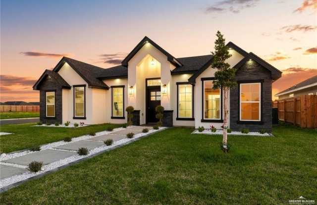 3304 Rabbit Run Avenue photos photos