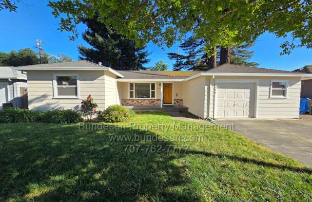 Charming home near Montgomery Village~  2bd/1ba, plus large bonus room~ 1397 sq ft home photos photos