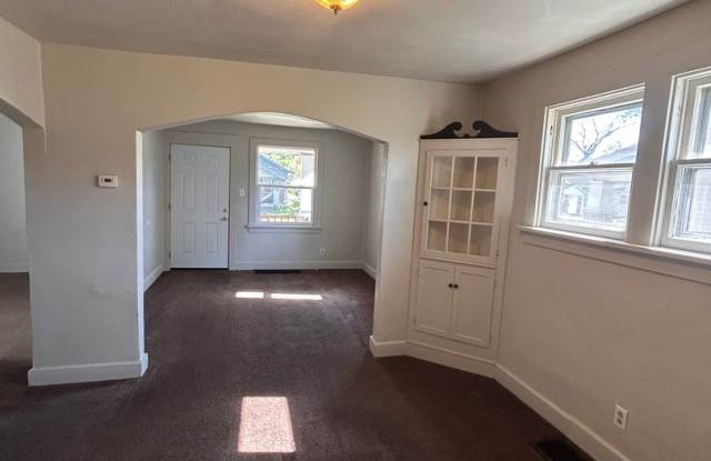 3324 Plaza Dr. Gallery 3