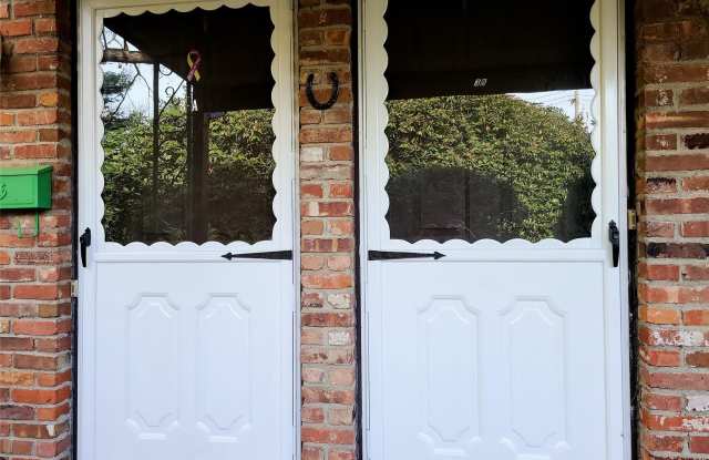 3 Landing Road Gallery 2