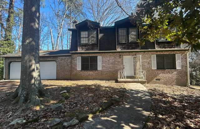 **PRICE IMPROVEMENT**737 Verde Dr - Available May 2025! 3 BDRM, 2.5 BA Located on Cul-de-Sac in Riverdale Near HWY 139 and Easy Access to HWY 85 photos photos