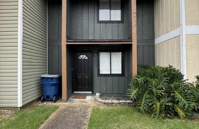 3903 Molina Road photos photos