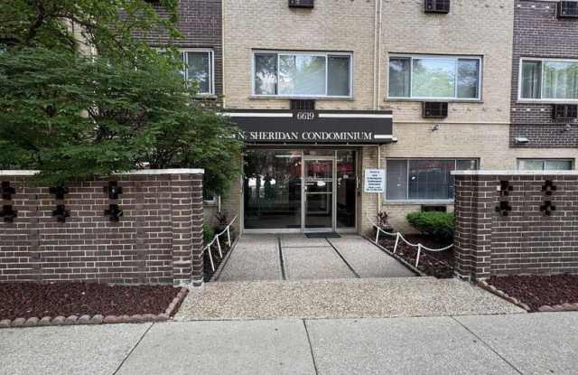 6619 N Sheridan Road photos photos