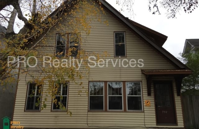 750 Maryland Avenue East - 750 Maryland Avenue East, St. Paul, MN 55106