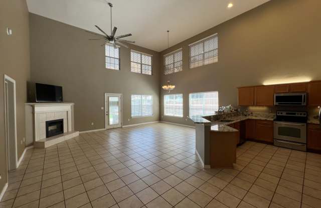 Spacious Living in the Heart of Santa Rosa Beach! Gallery 3