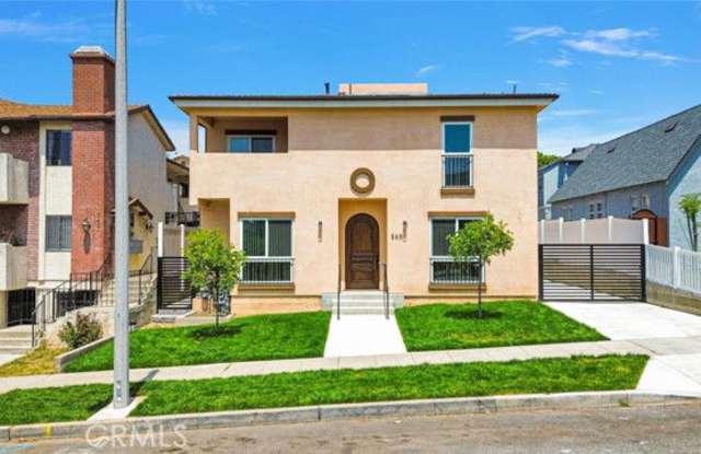 569 East Cypress Avenue photos photos