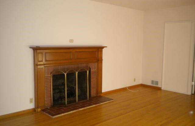 831 Kirby Drive Gallery 3