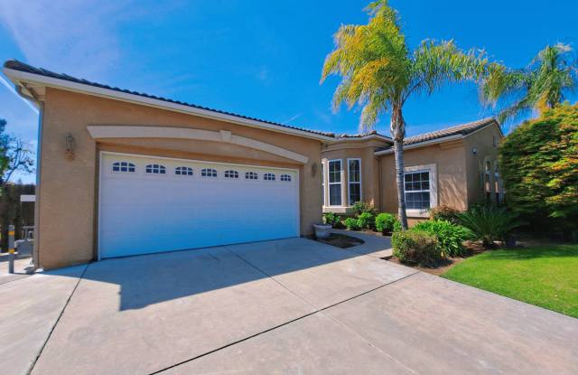 PRICE REDUCE AND MOVE IN SPECIAL! Charming 4 Bedroom House To Call Home - $100 OFF Each Month for 6 Months! photos photos