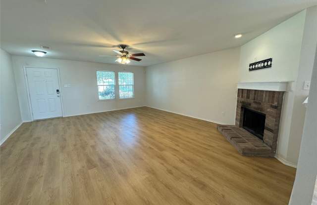 12728 Foxpaw Trail Gallery 4