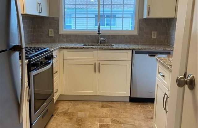 2312 Whispering Hills photos photos