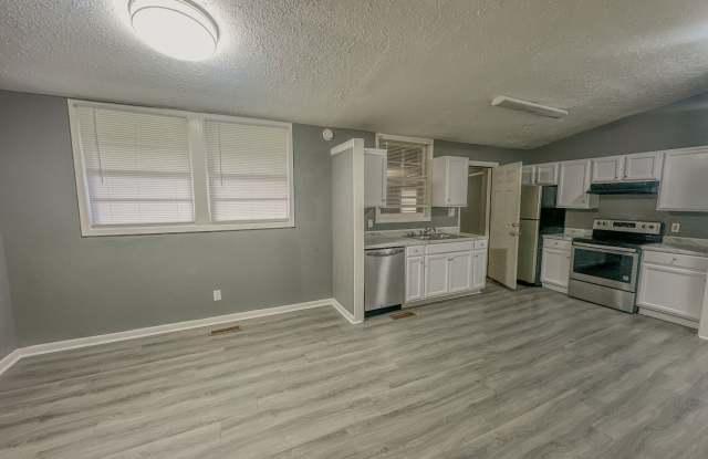 1013 Hillside Dri Gallery 3