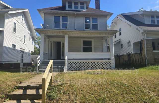 100 Eldon Ave photos photos