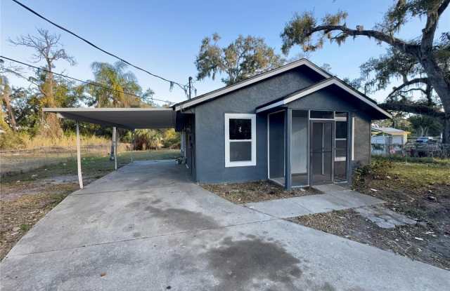 1837 6TH AVENUE E photos photos