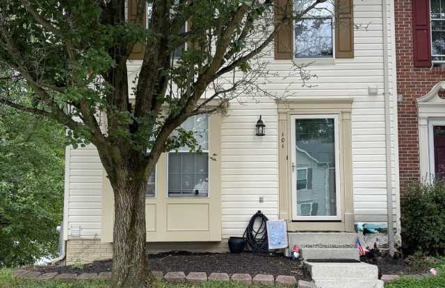 101 PADEN Court Gallery 1