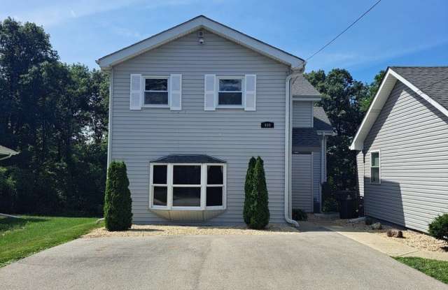 409 Bluff Street photos photos