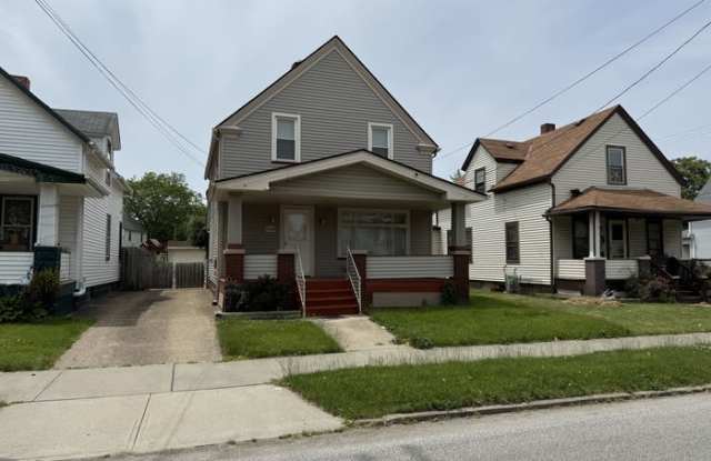 3584 West 46th Street photos photos