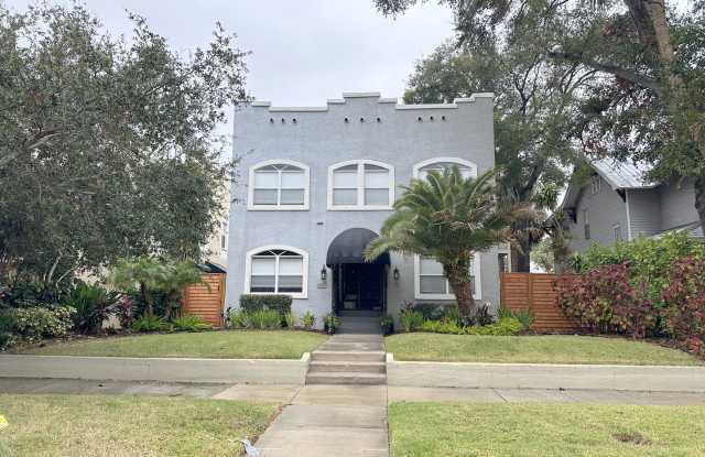 Adorable 2BD/1BTH 1st floor Condo in the Heart of South Tampa! - 209 South Westland Avenue, Tampa, FL 33606