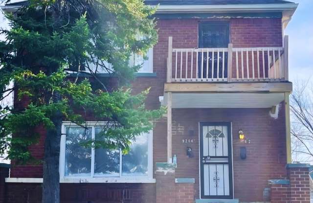 Spacious 2BR House in Detroit photos photos