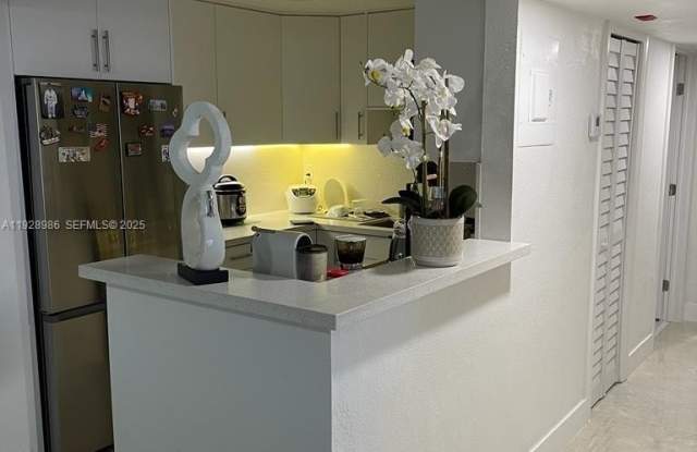 505 NW 72nd Ave photos photos