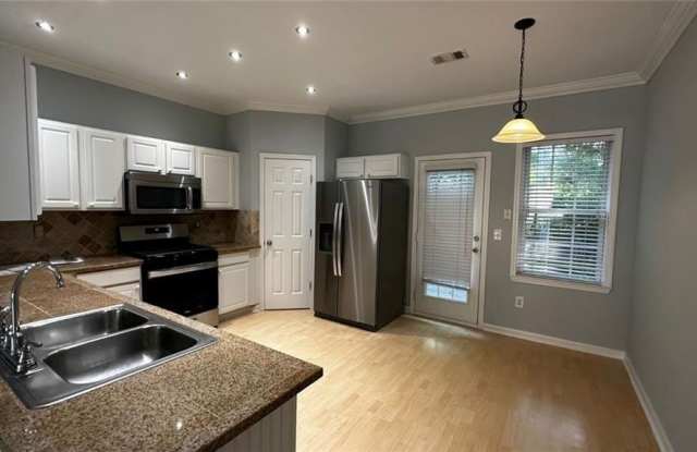 3152 Mill Springs Cir Gallery 4