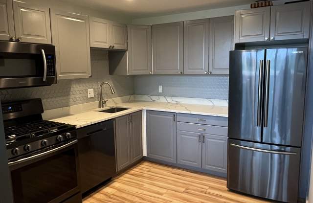 1510 12th Street North - 1510 12th Street North, Arlington, VA 22209