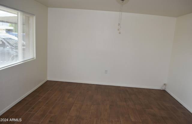 43 W Kayetan Drive Gallery 3