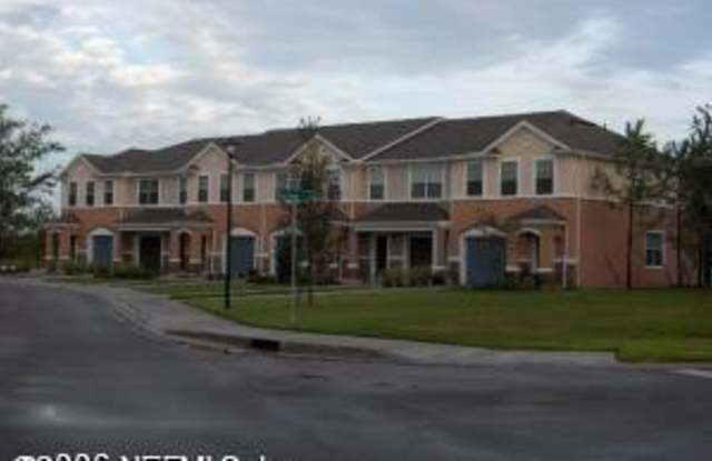 441 SUNSTONE Court - 441 Sunstone Court, Oakleaf Plantation, FL 32065
