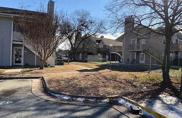 113 Roane Drive - 113 Roane Drive, Hampton, VA 23669