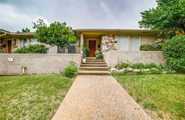 7432 Wellcrest Drive Gallery 2