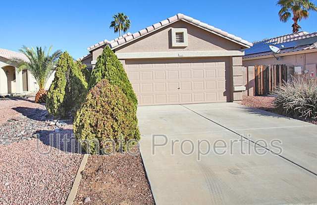 15738 W Elm St photos photos