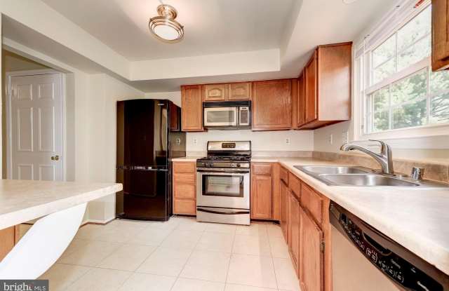 12264 DAPPLE GRAY Court Gallery 3