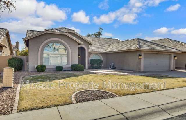 4213 E Cathedral Rock Dr - 4213 East Cathedral Rock Drive, Phoenix, AZ 85044
