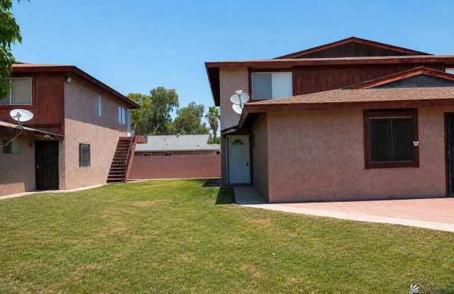1242 W 20 PL photos photos