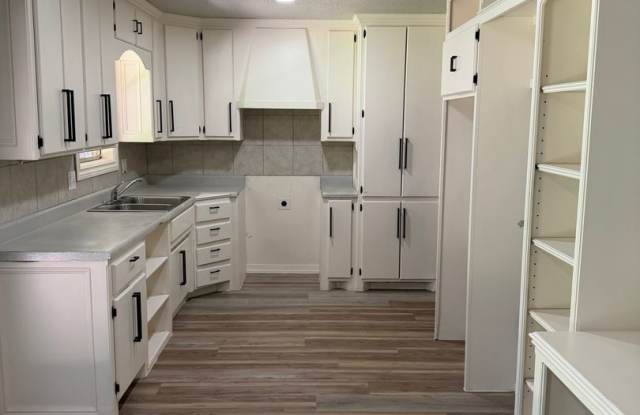 Awesome family home for rent photos photos