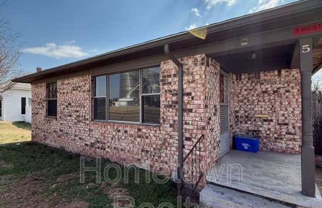 5 West Farrall photos photos