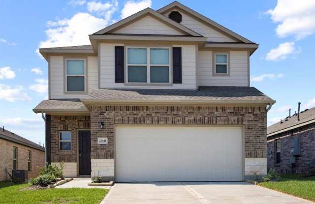 Pre-Leasing Now! Secure Your 3-Bedroom, 2.5-Bathroom Home in Magnolia Springs with Fenced in Backyard Gallery 3