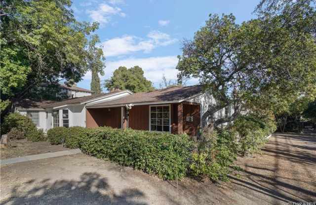 6200 Allott Avenue - 6200 Allott Avenue, Los Angeles, CA 91401