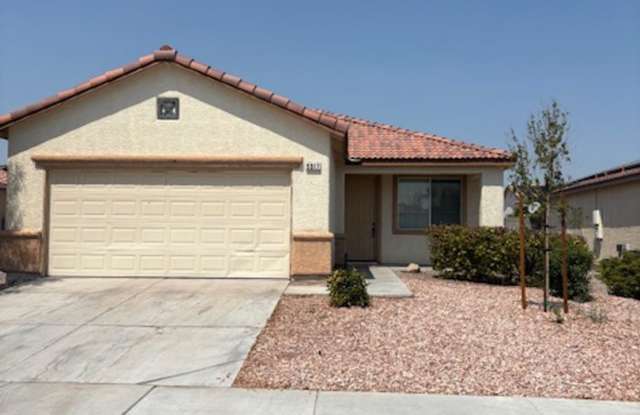 One story home with 3 bedrooms and 2 bath photos photos