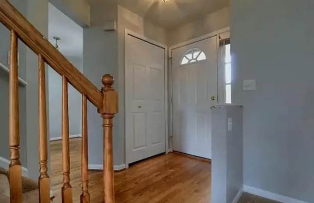 35234 Pennington Drive Gallery 3