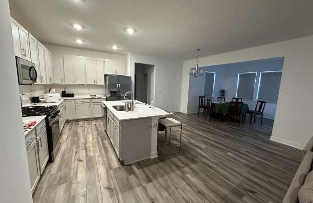 2060 Dixon Creek Drive Gallery 3