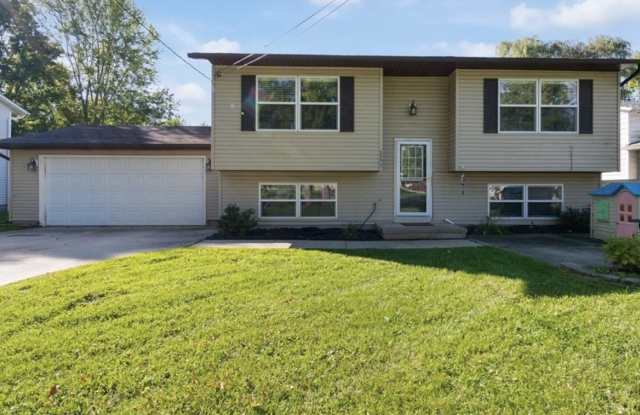 1177 Moneta Ave photos photos