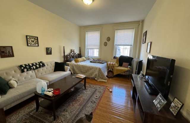 19 Queensberry St. - 19 Queensberry Street, Boston, MA 02215