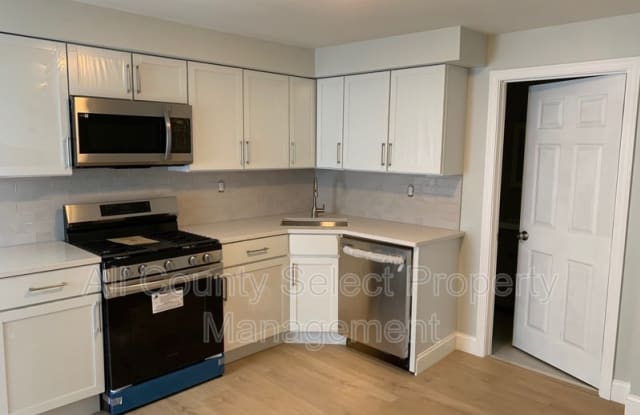 351 Summer St photos photos